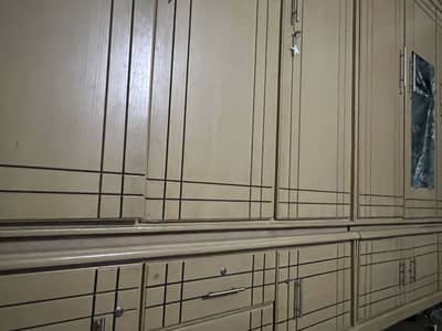 6 door wardrobes