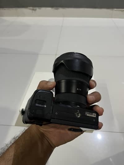 Sony a6400 with sigma 16mm