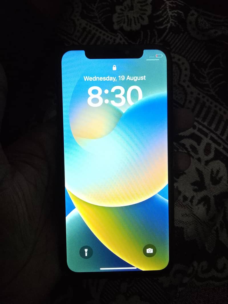 Apple iPhone X 0