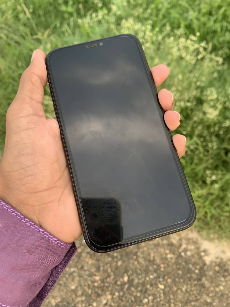Apple iPhone 11 1
