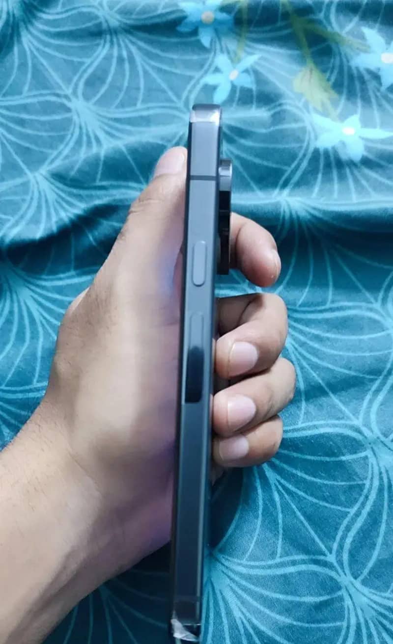 Google Pixel 10 Pro 2