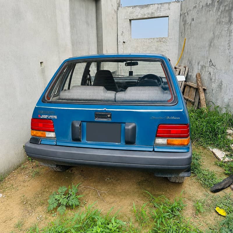 Suzuki Swift 2000 0