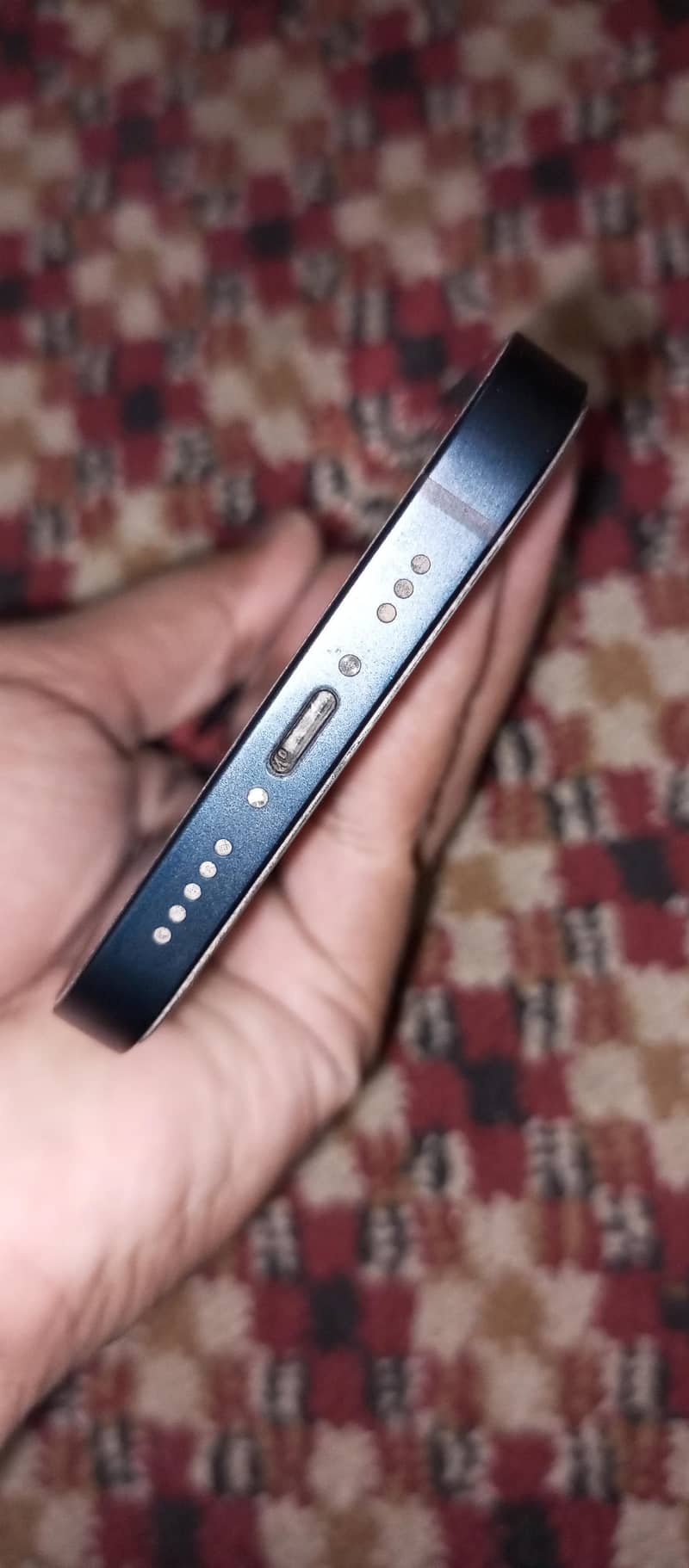 Apple iPhone 13 6