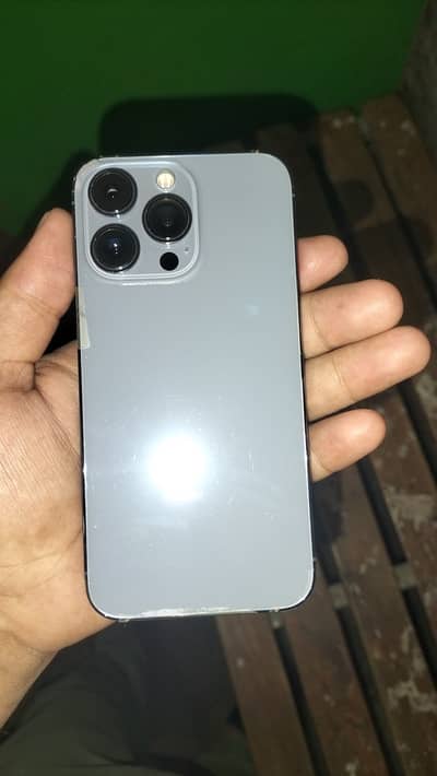 Apple iPhone 13 Pro