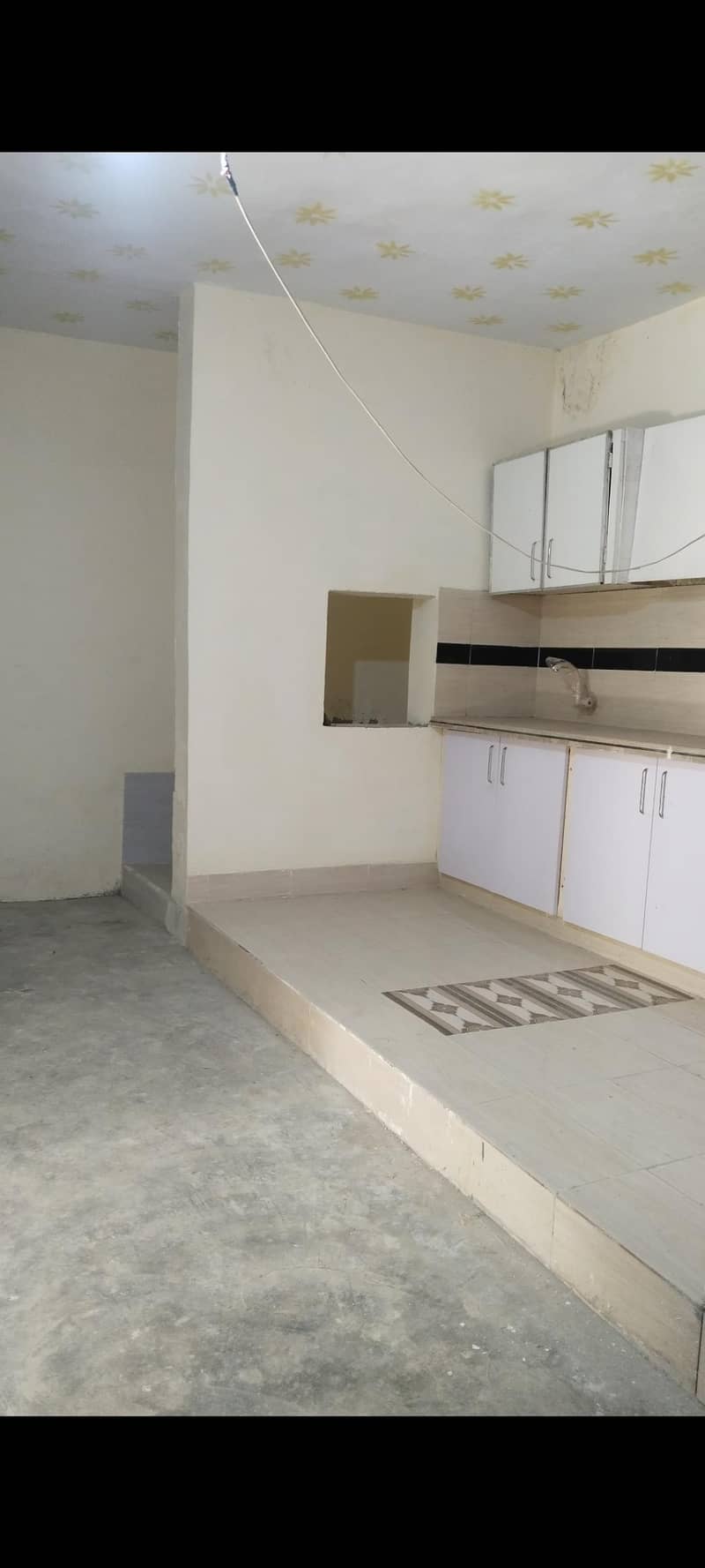 2Bed Dinning available 2