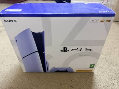 PlayStation 5 slim 1tb