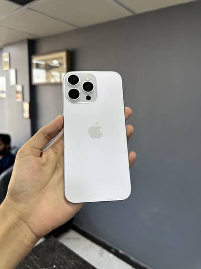 iPhone 16 Pro Max 256gb non pta factory unlocked exchange possible