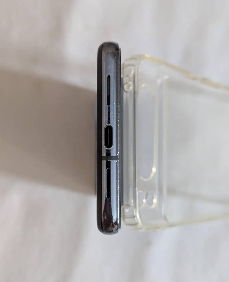 Google Pixel 8 Pro 9