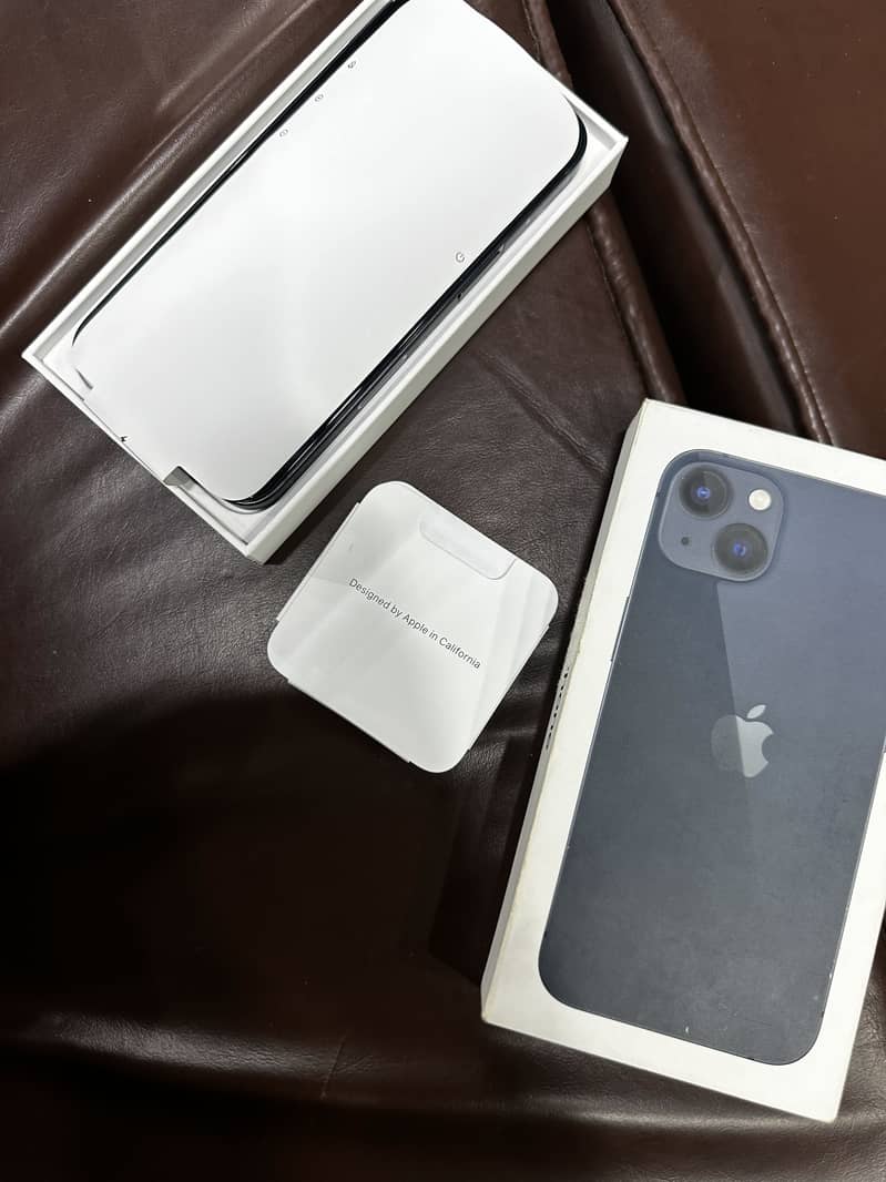 Apple iPhone 13 3