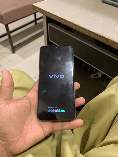 Vivo Y21