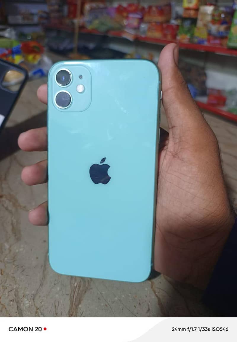 Apple iPhone 11 3