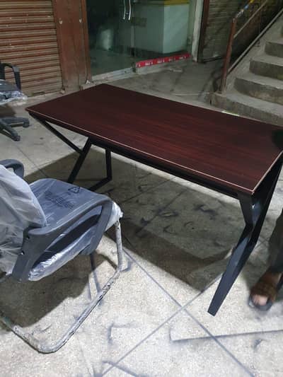 office tables, laptop tables, study tables, computer tables.