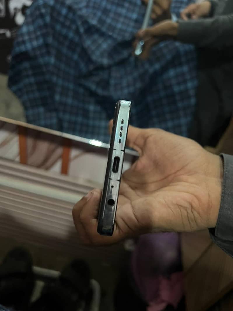 Infinix Note 30 1