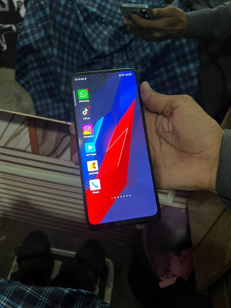 Infinix Note 30 5