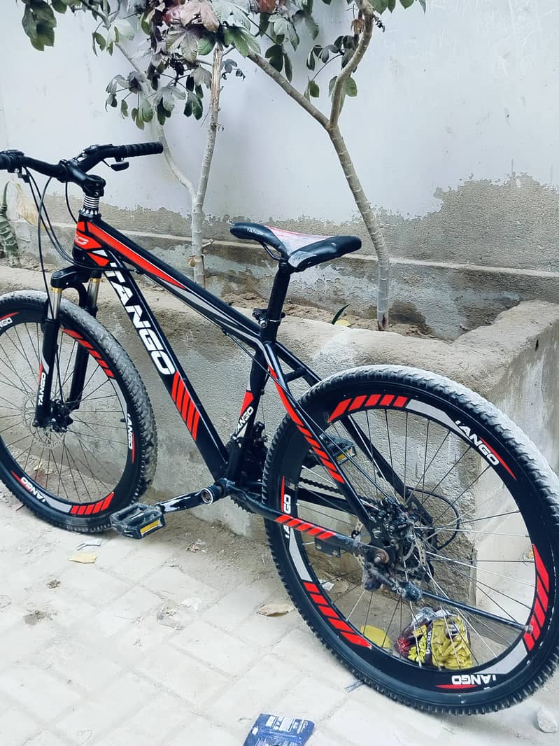 Tango pro series 4