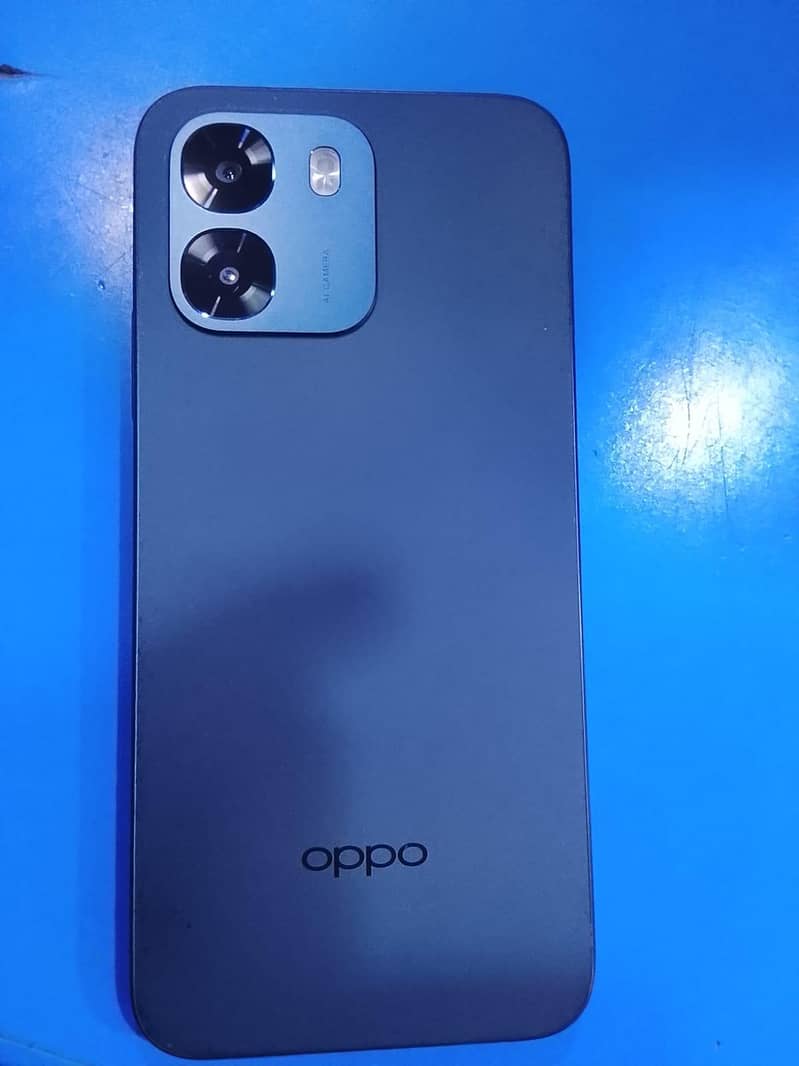 OPPO A6 0