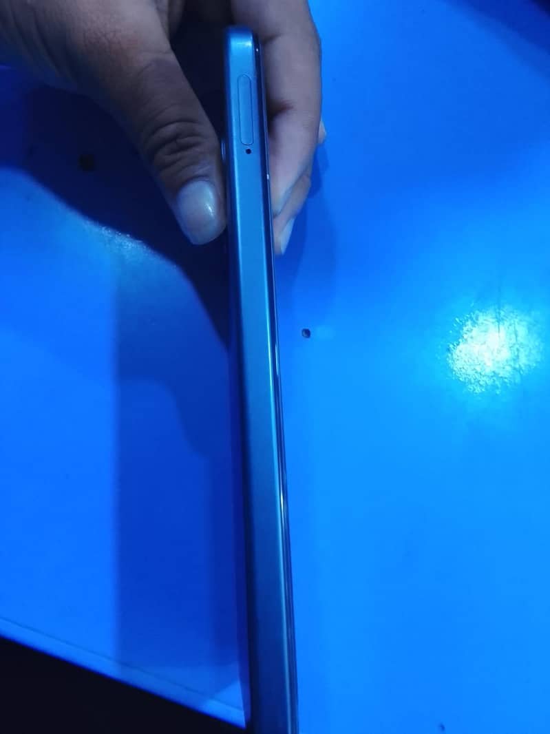 OPPO A6 5