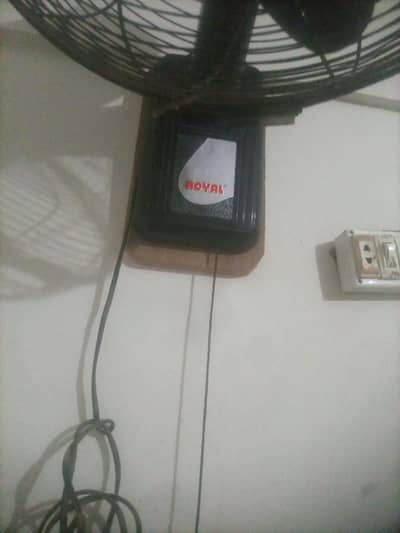 royal Bracket fan for sale