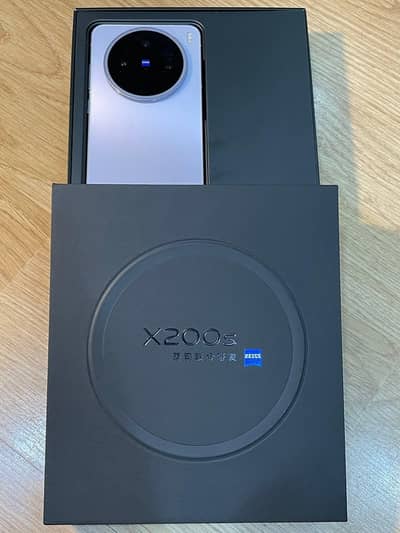 Vivo x200 Pro 16GB 512GB WhatsApp 03256629941