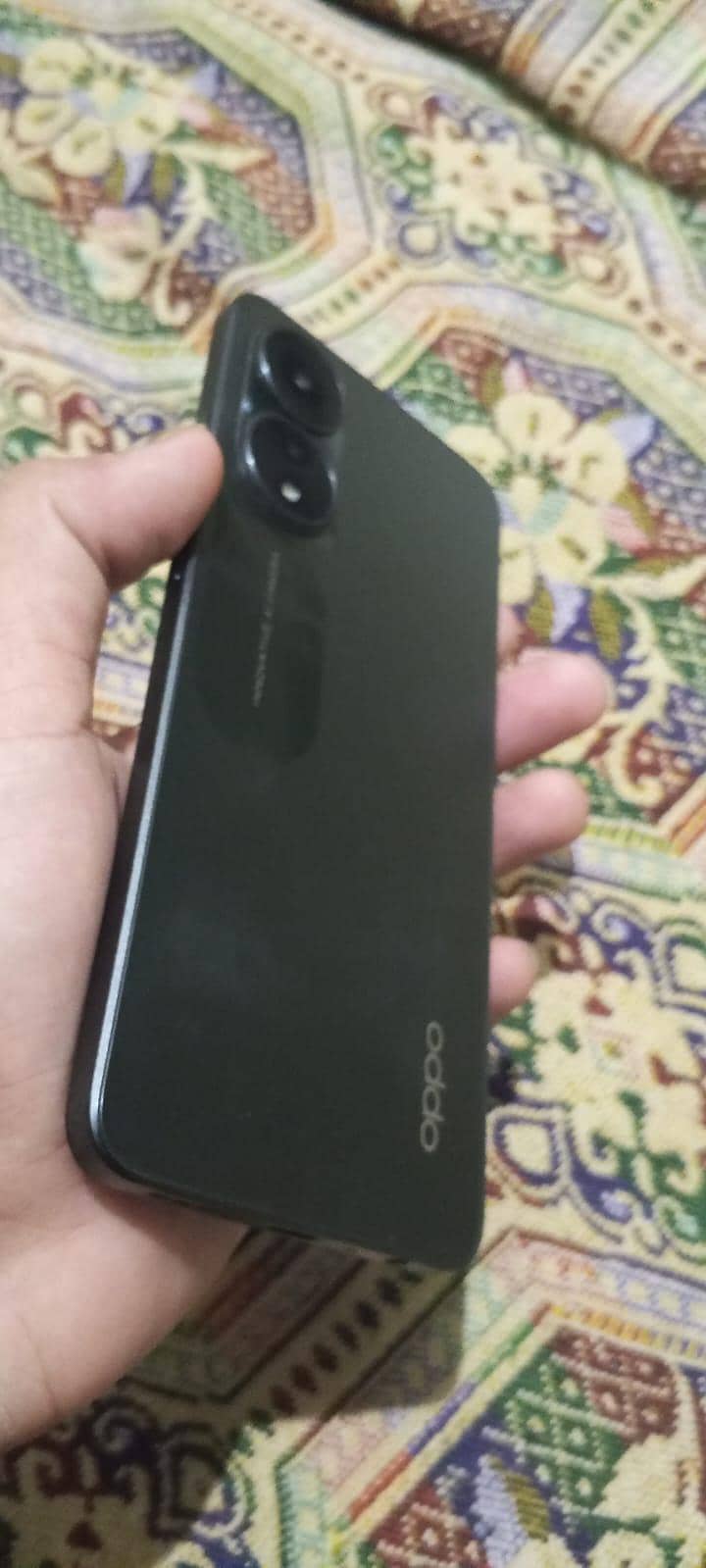 OPPO A78 0