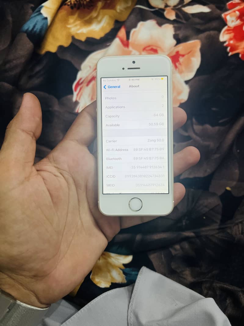 Apple iPhone SE 1