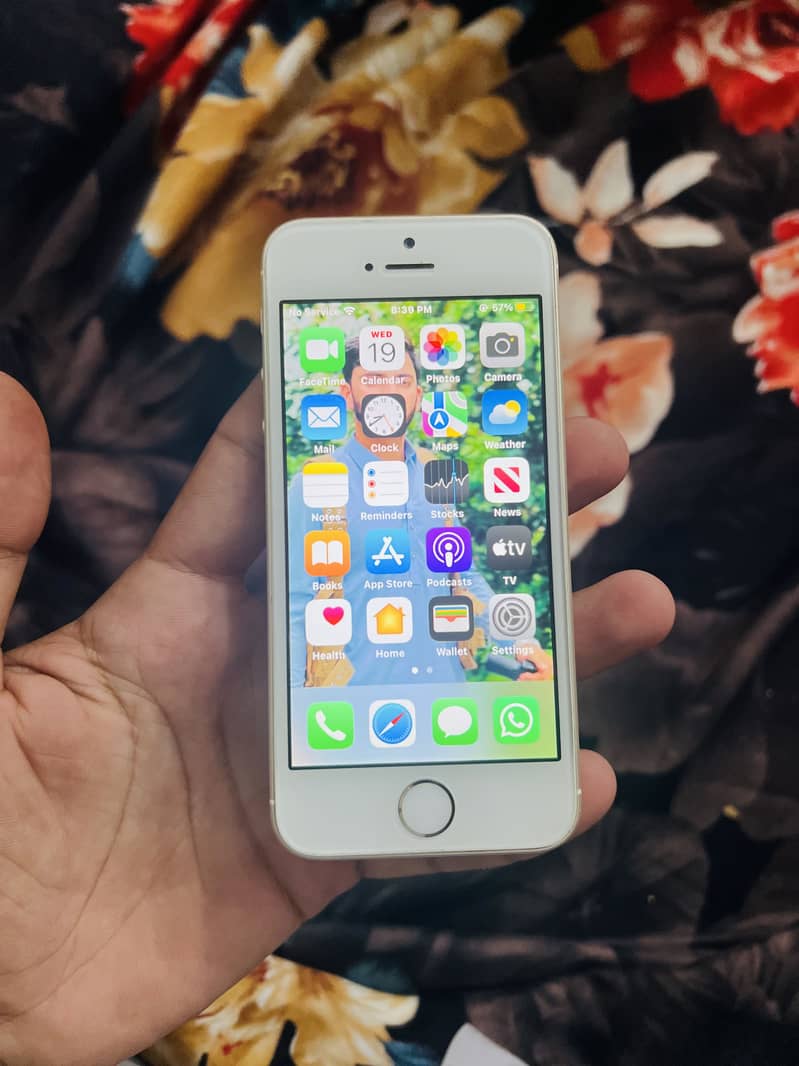 Apple iPhone SE 7