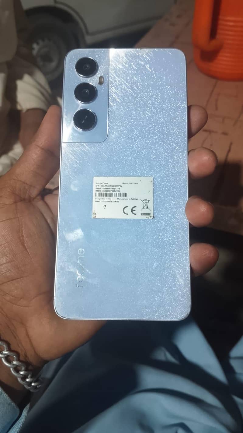 Realme C65 1