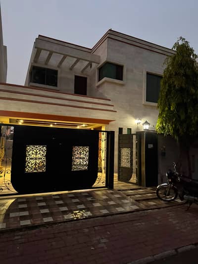 10 Marla Slightly Used House For Sale In Shaheen Extension Block Bahria Town Lahore