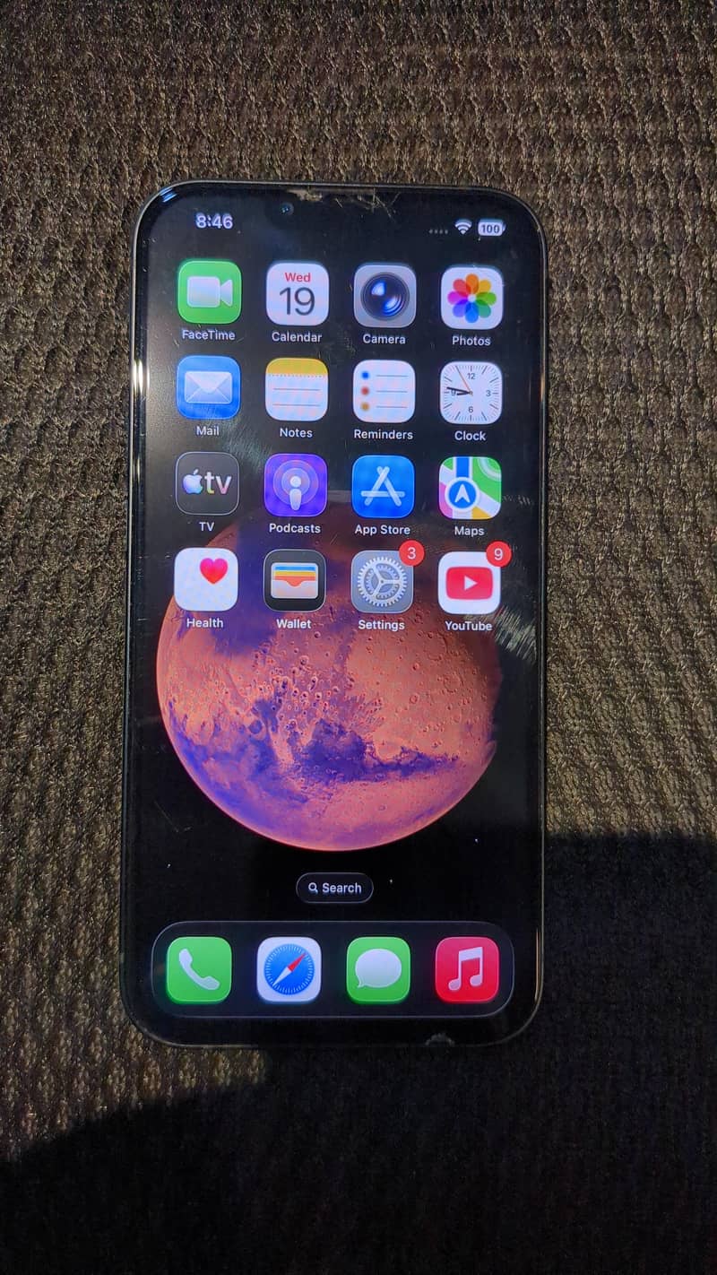 Apple iPhone 13 1