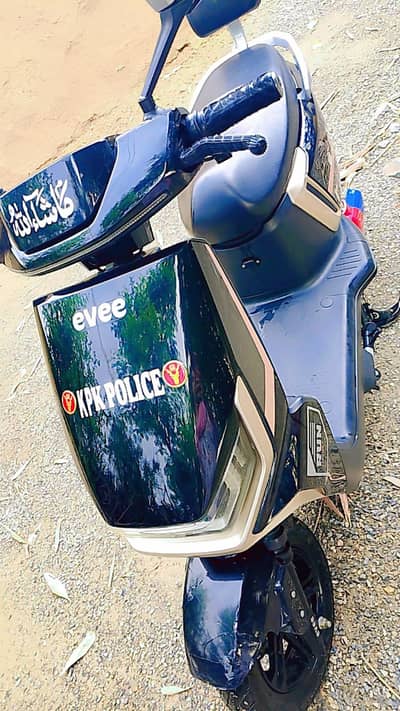 Scooty for sale Whatsapp. 03048678061