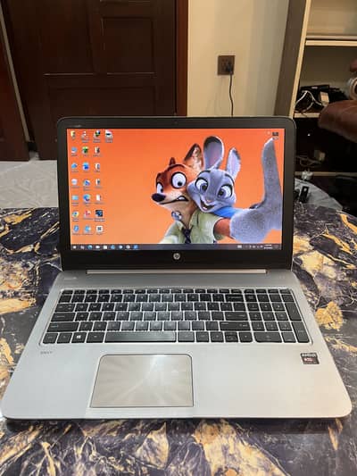 Hp sleekbook 6/128 SSD 1GB graphics card