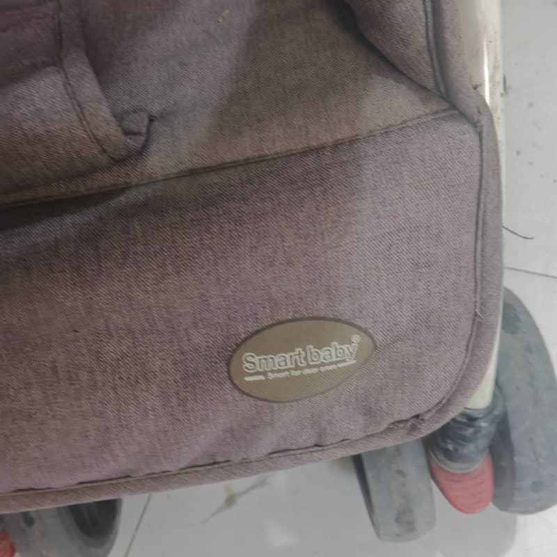 Twin branded  pram for sale 6