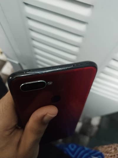 OPPO F9