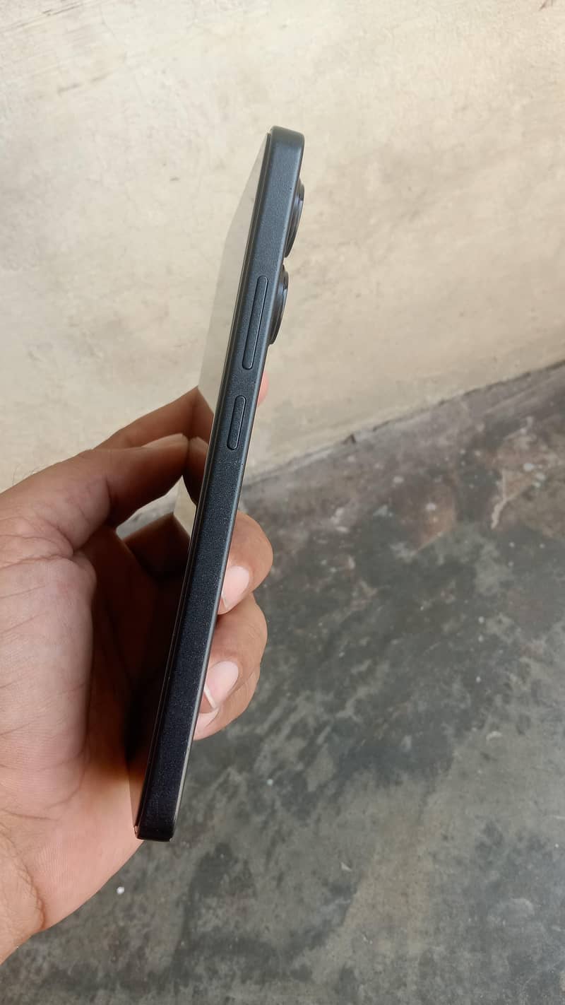 Xiaomi Redmi Note 13 9
