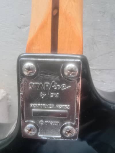 3 Electric guitar for sale.