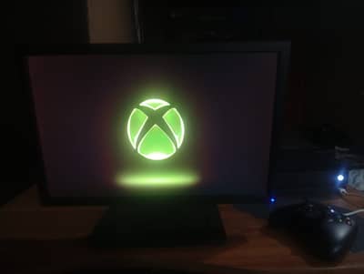 Xbox One X 500GB | 1 Controller | 10/10 Condition | Never Repaired