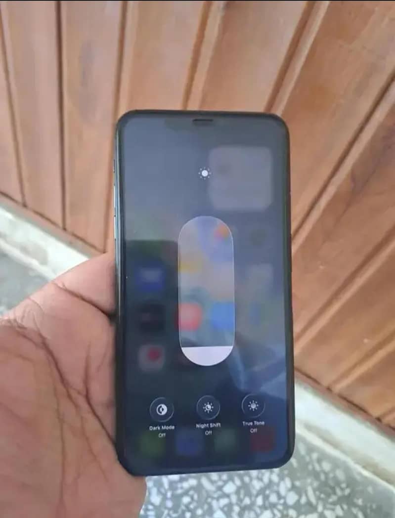 Apple iPhone 11 Pro Max 3
