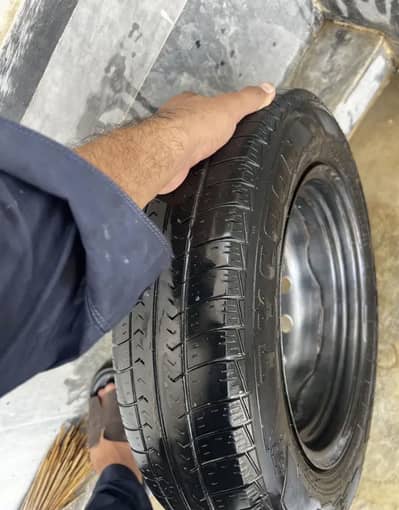 15,20 hzar eazily chal skty offroad bilkul b ni use huvy