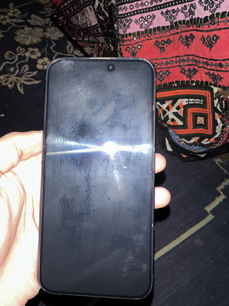 Apple iPhone 15 Pro Max 2