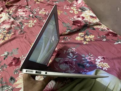 Mac book air  2013