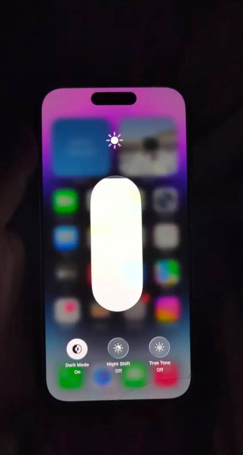 Apple iPhone 14 Pro 1