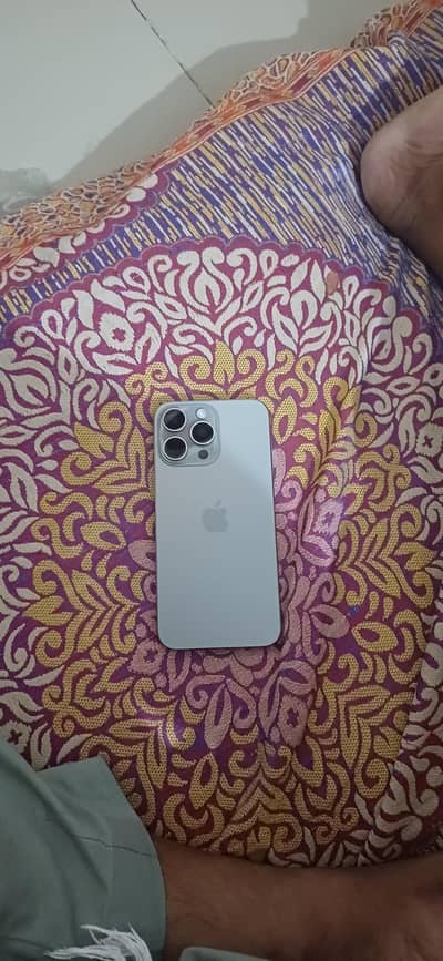 Apple iPhone 15 Pro Max