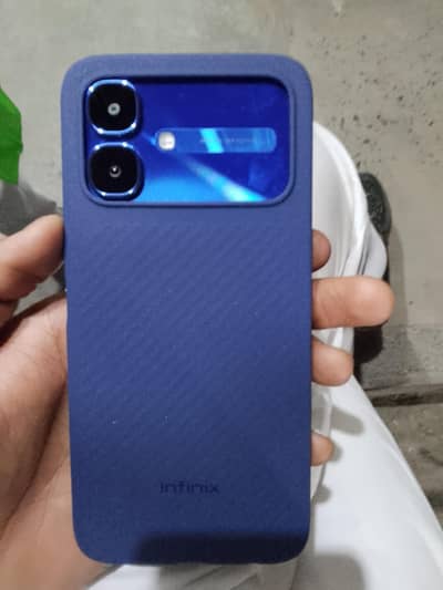 infinix smart 20 10 by 8 condition