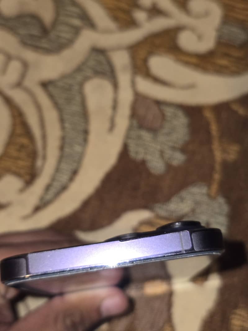 Apple iPhone 14 Pro Max 4