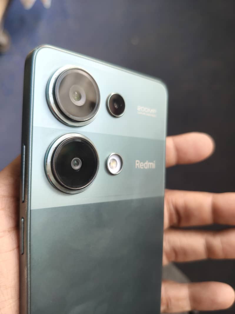 Xiaomi Redmi Note 13 Pro 4
