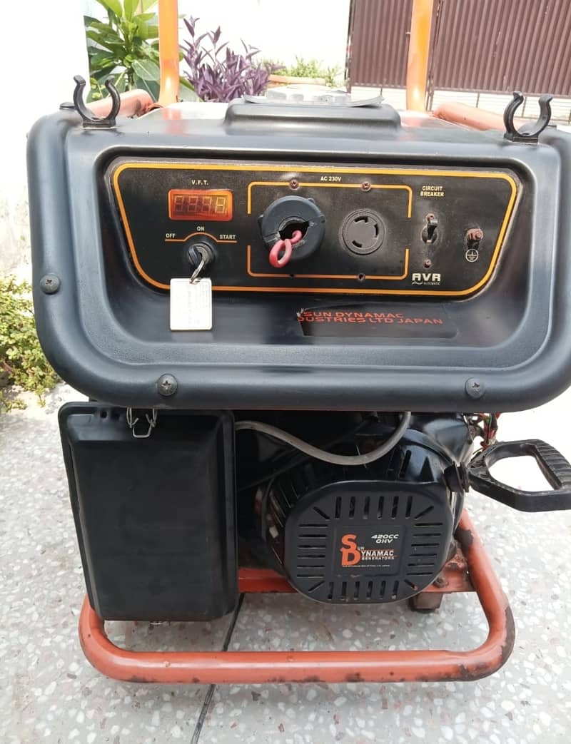 Uesd good condition generator 4