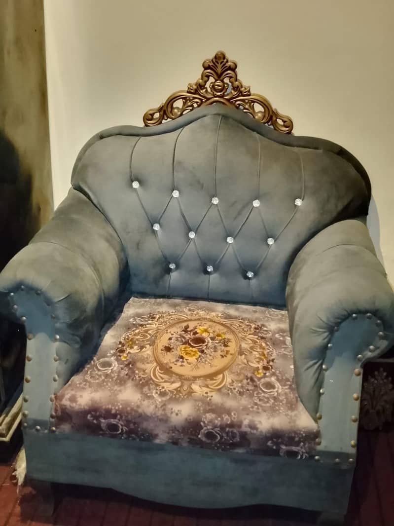 Sofa set 0