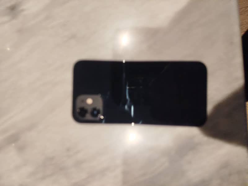 Apple iPhone 12 2