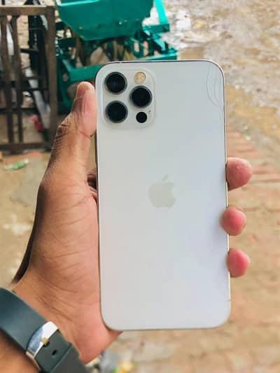 Apple iPhone 12 Pro exchange possible up model