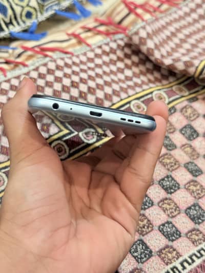 Vivo Y20 urgent for sale 4:64 pta approved